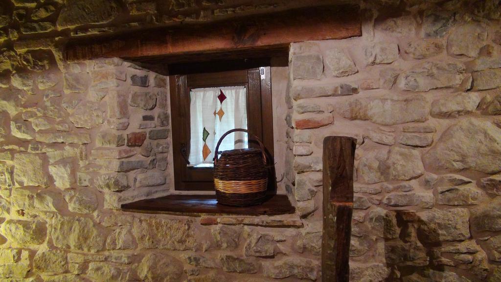 Sasso Erminia R&B Ecosostenibile Novafeltria Oda fotoğraf